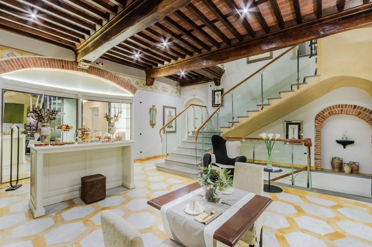 Lucca Heritage Retreat Hotel