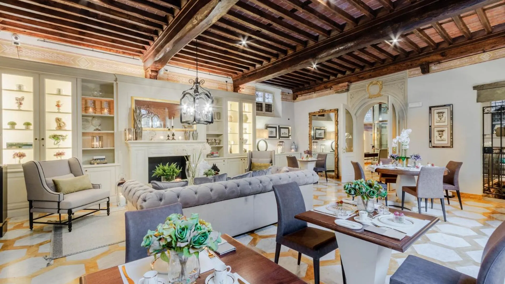 Hotel Lucca Heritage Retreat